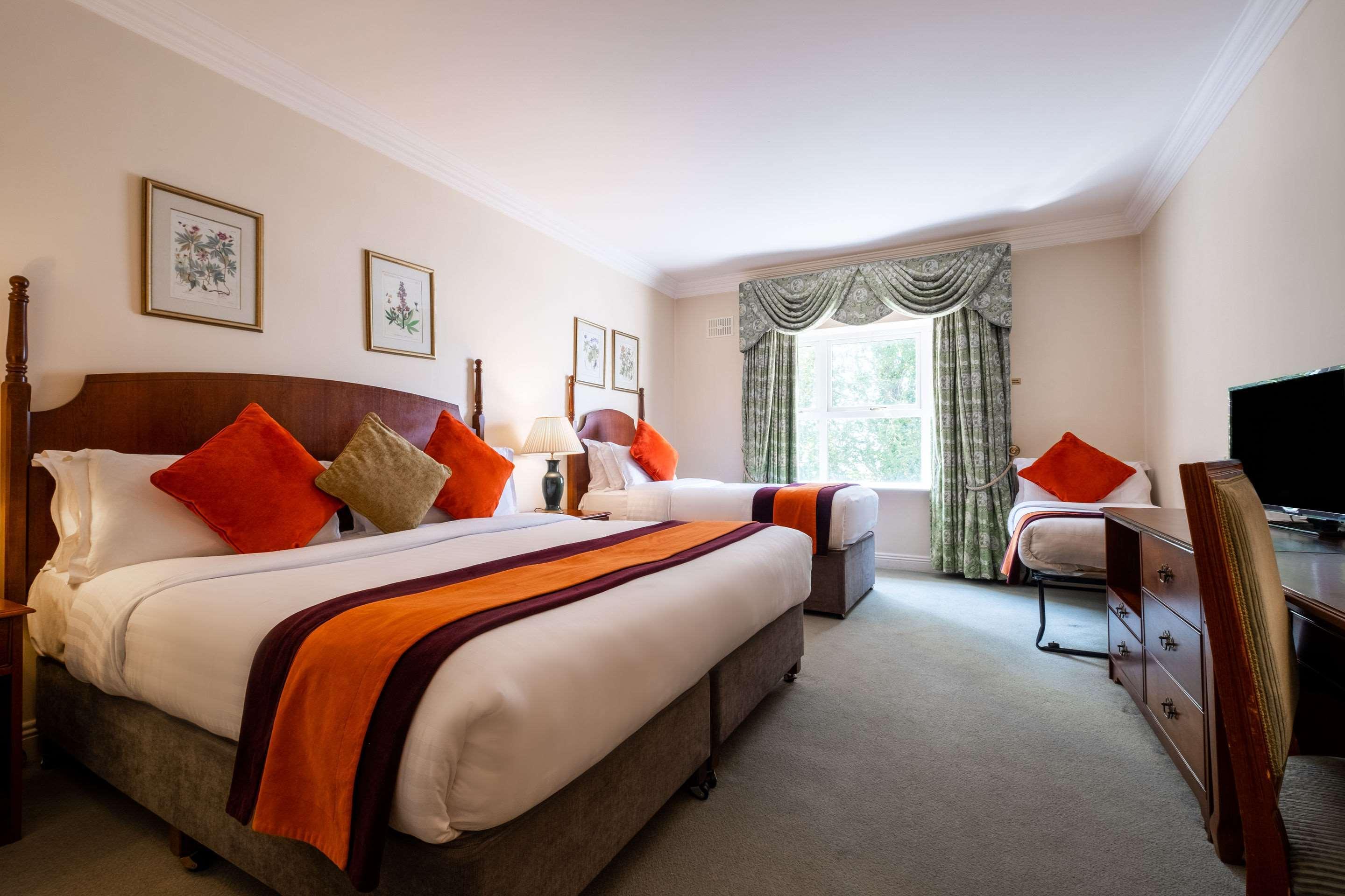 Hotel Woodstock Ennis Ngoại thất bức ảnh