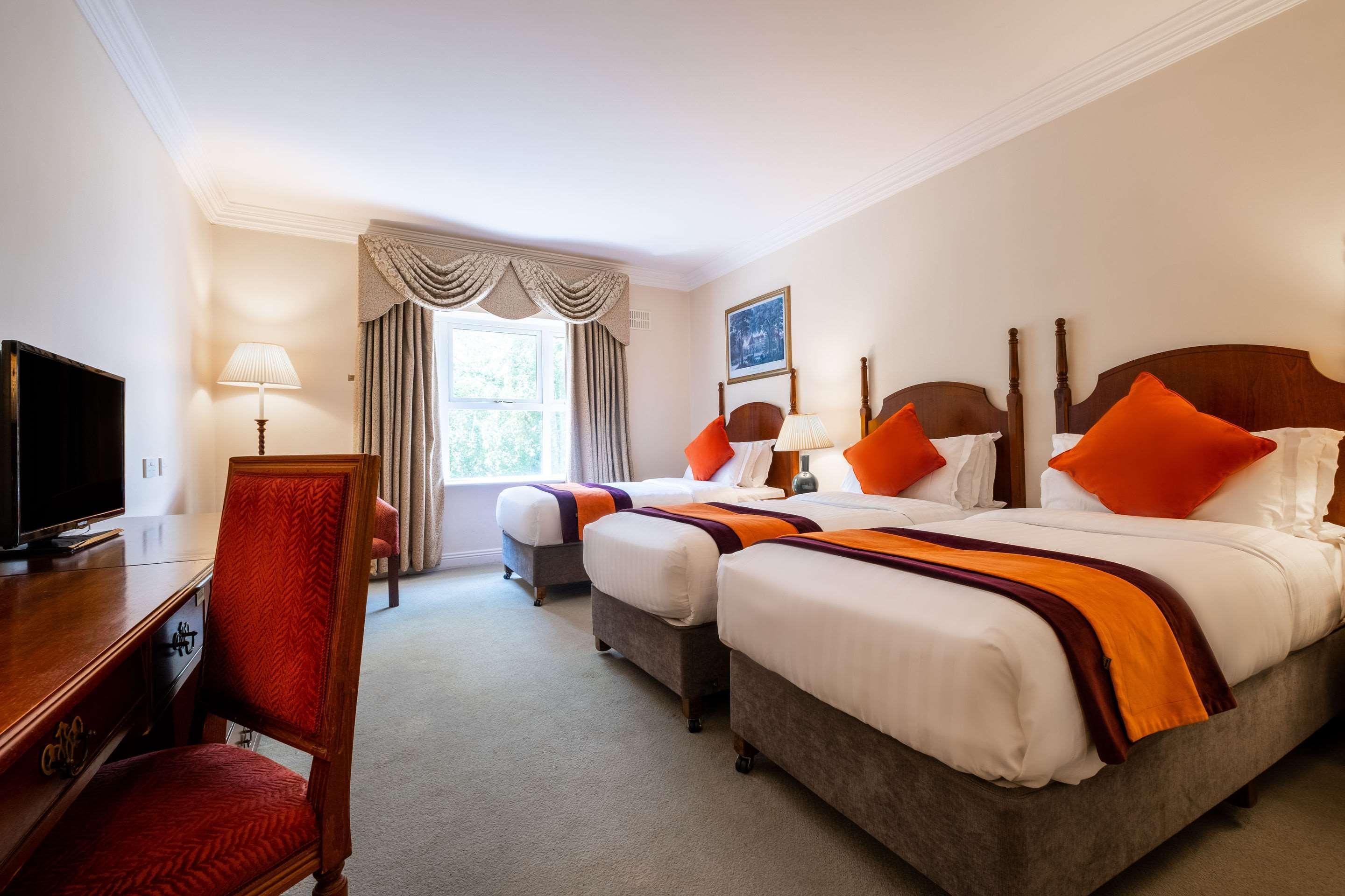 Hotel Woodstock Ennis Ngoại thất bức ảnh