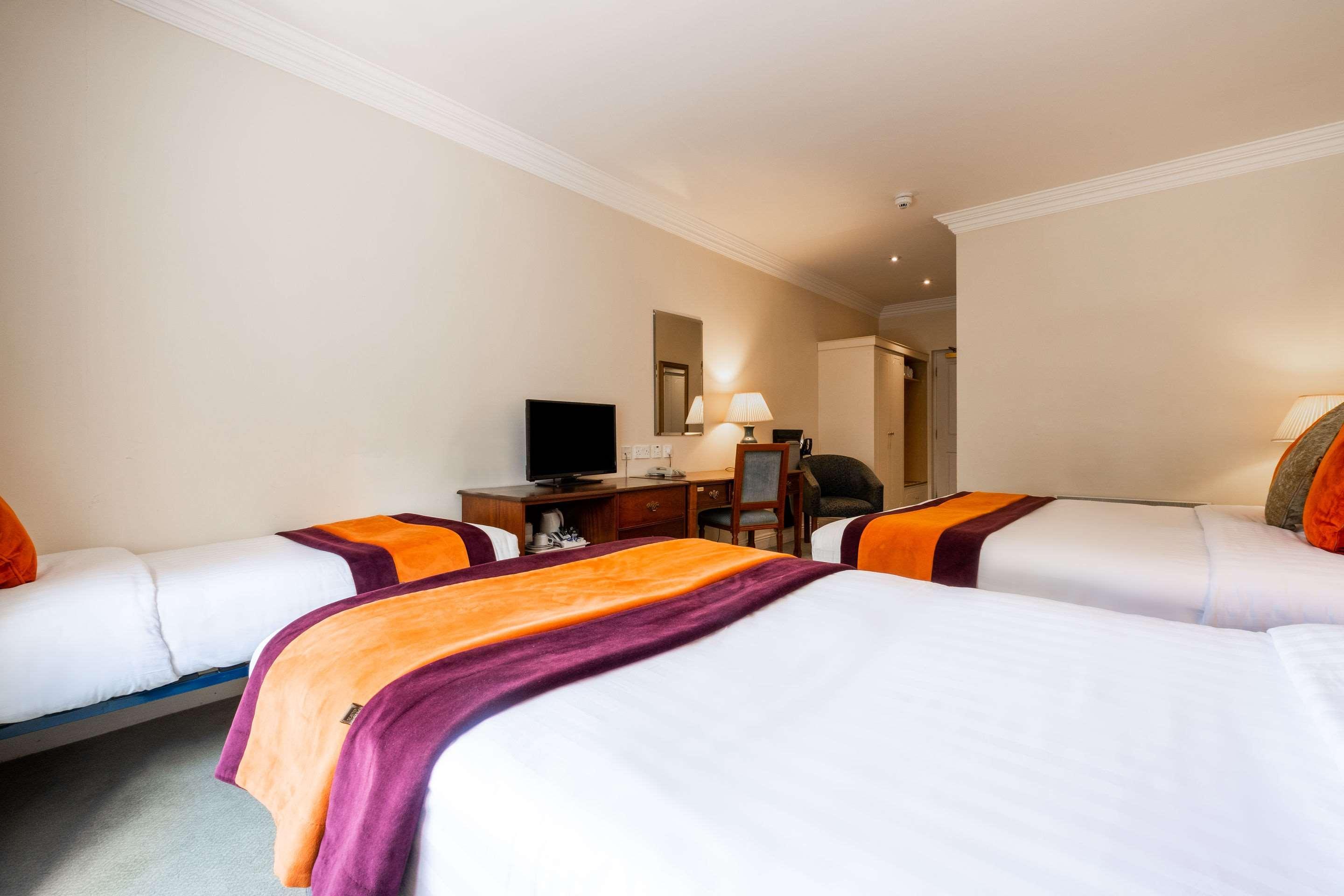 Hotel Woodstock Ennis Ngoại thất bức ảnh