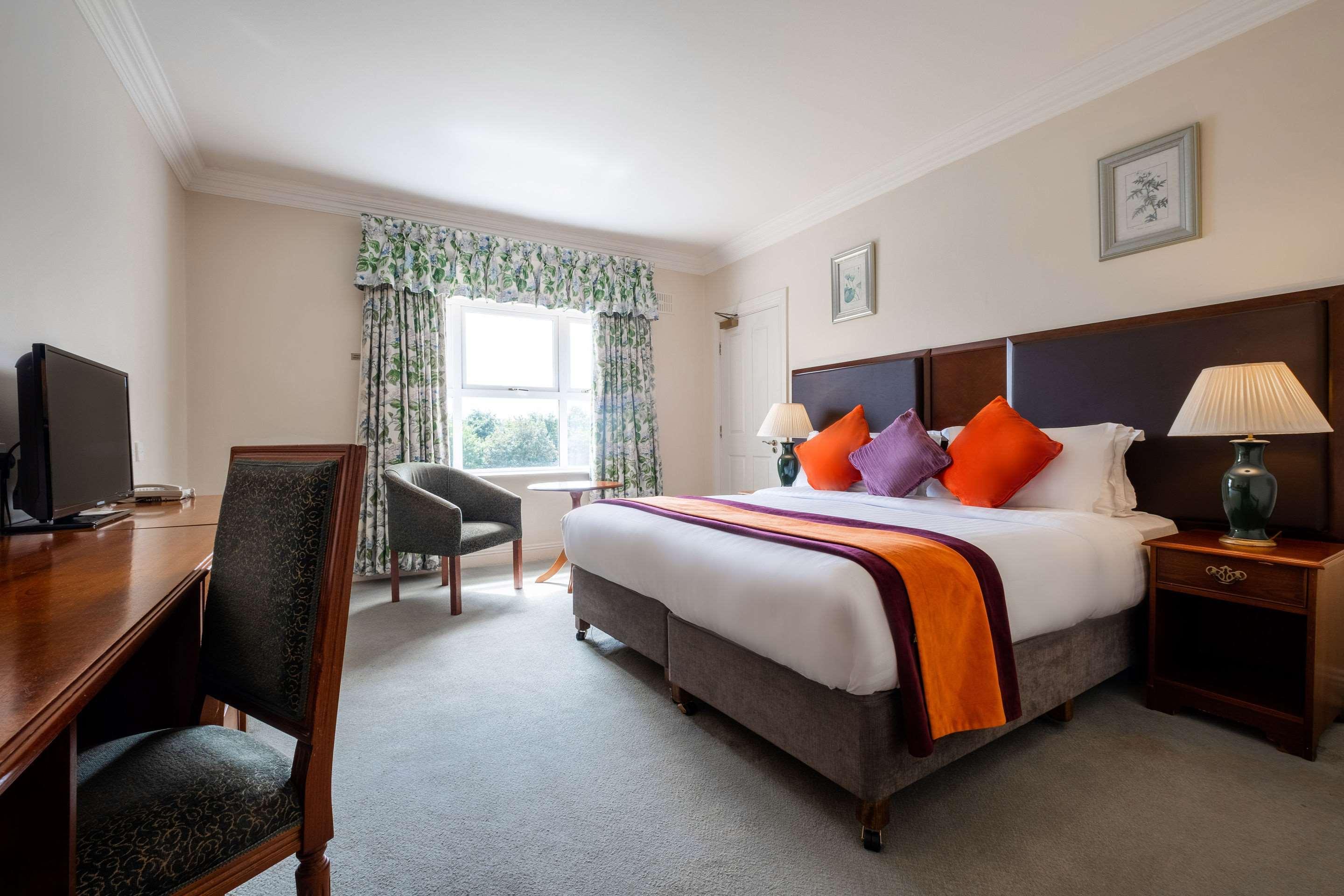 Hotel Woodstock Ennis Ngoại thất bức ảnh