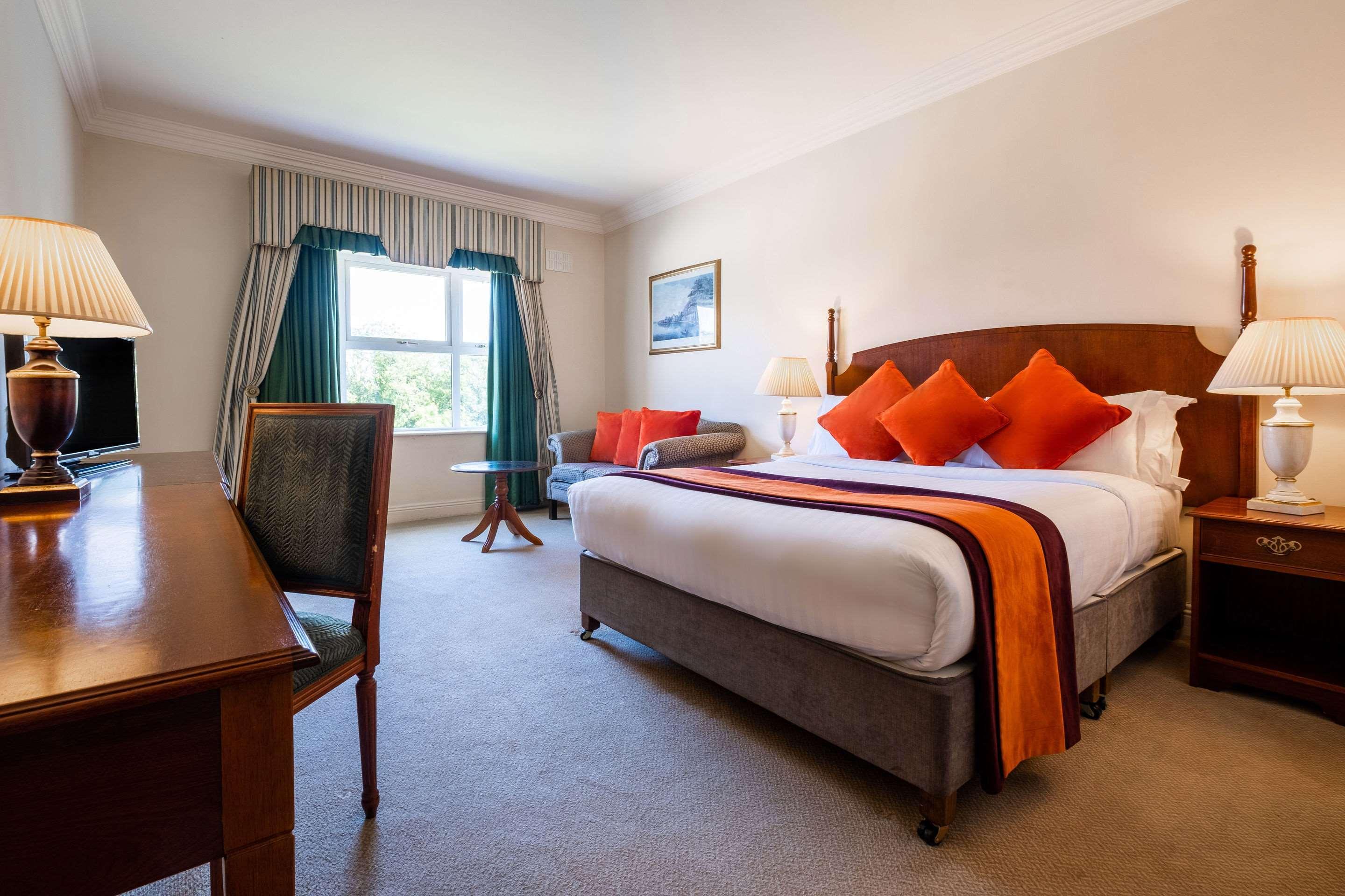 Hotel Woodstock Ennis Ngoại thất bức ảnh
