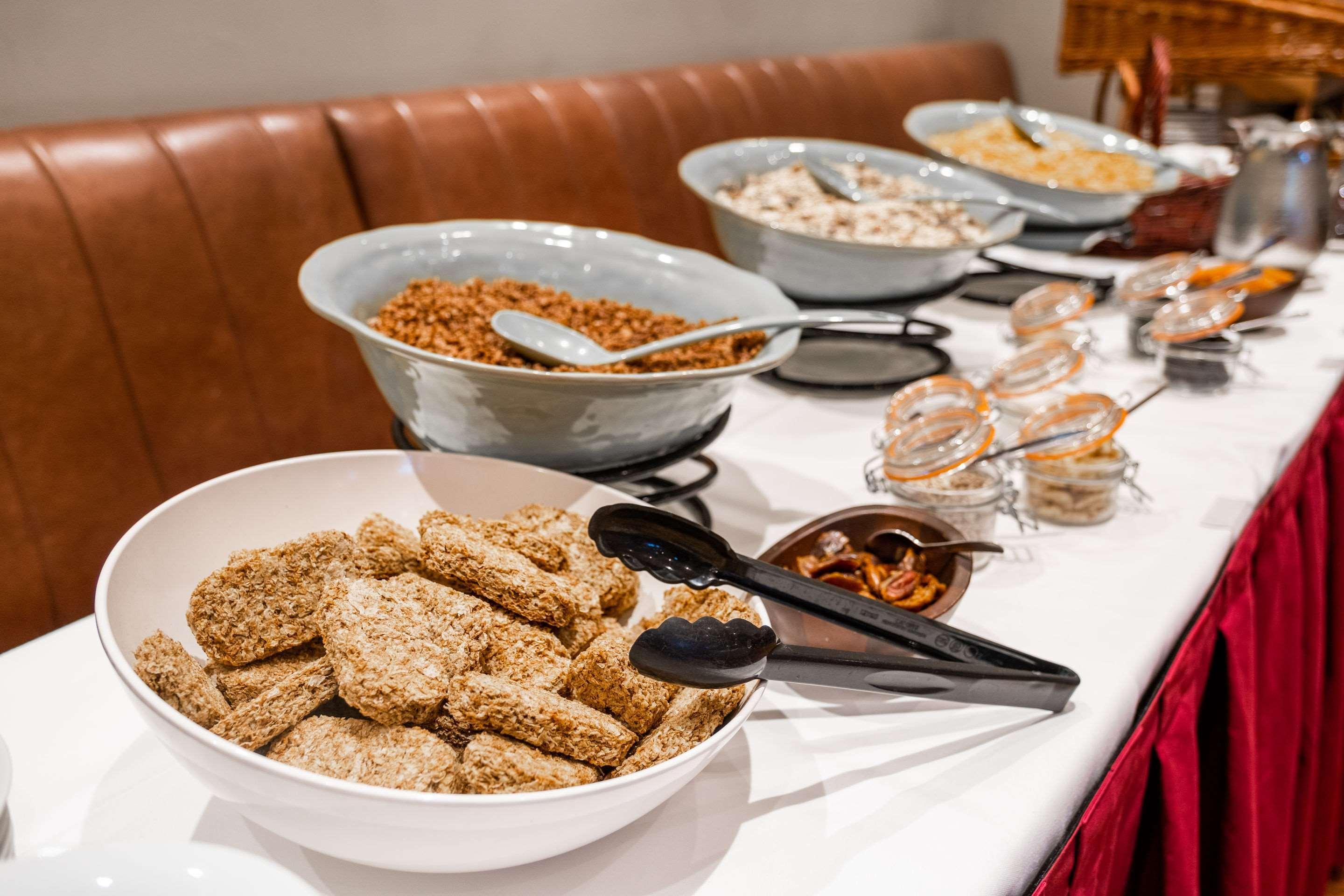 Hotel Woodstock Ennis Ngoại thất bức ảnh