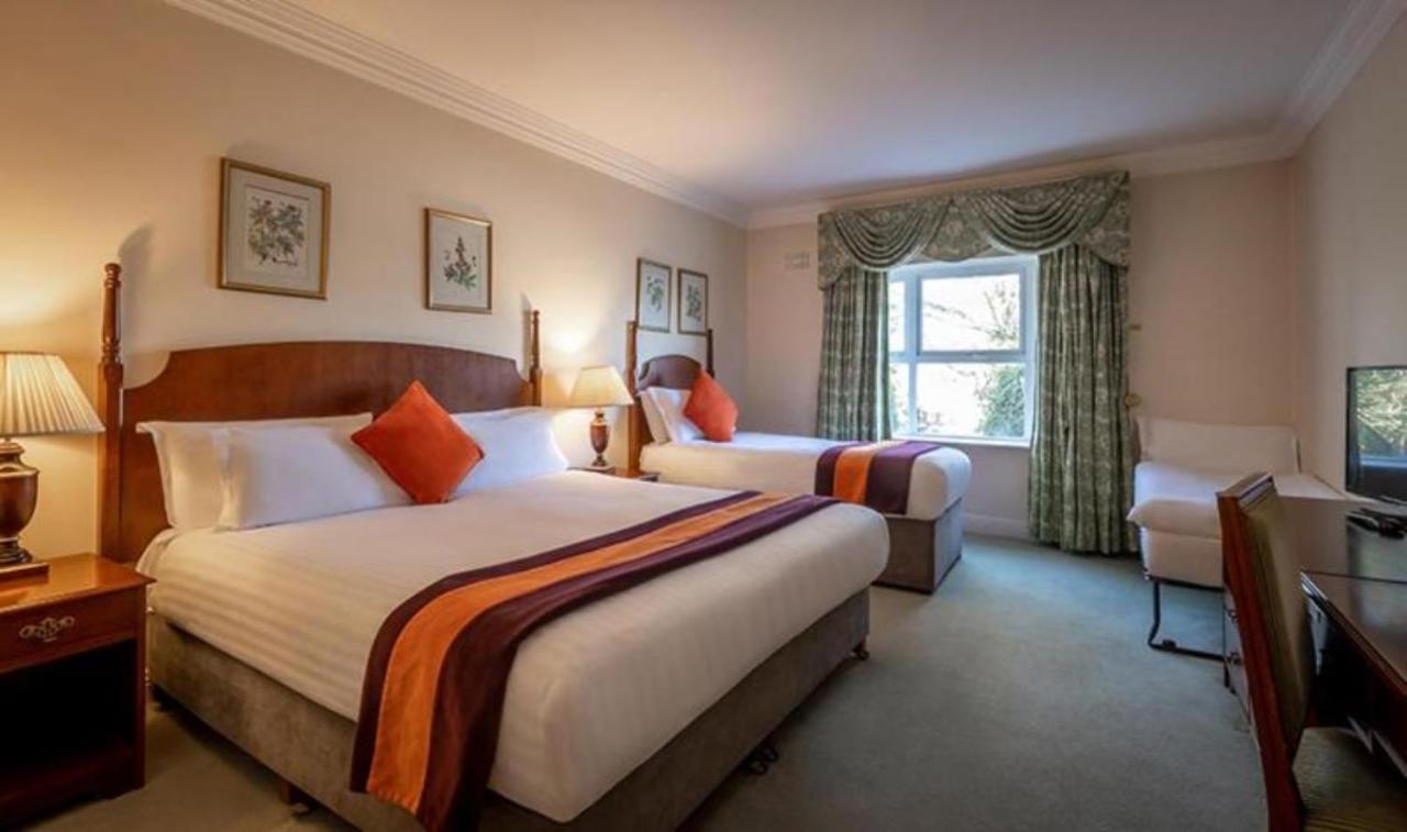 Hotel Woodstock Ennis Ngoại thất bức ảnh