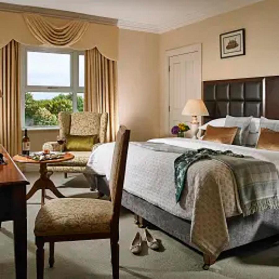 Hotel Woodstock Ennis Ngoại thất bức ảnh