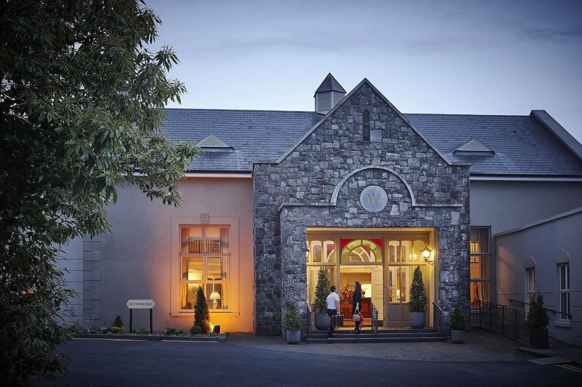 Hotel Woodstock Ennis Ngoại thất bức ảnh